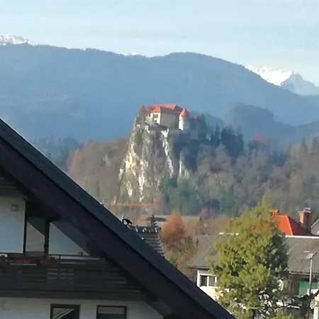 Apartman Bled's Getaway With A View! Bled